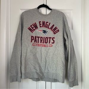 Men’s New England Patriots Crewneck - Size L